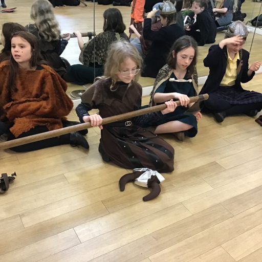 Y5 And Y6 Viking Day (4)
