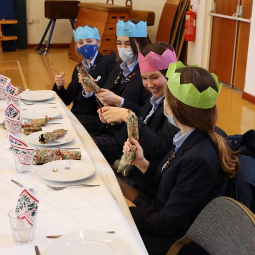 SS Christmas Lunch 2021 (29)