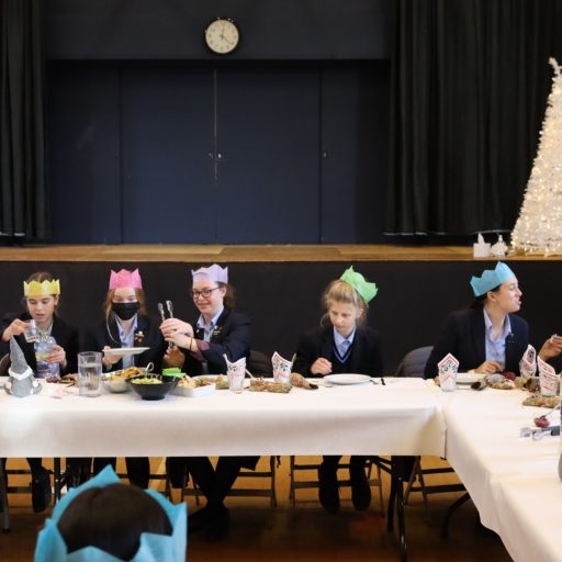 SS Christmas Lunch 2021 (39)