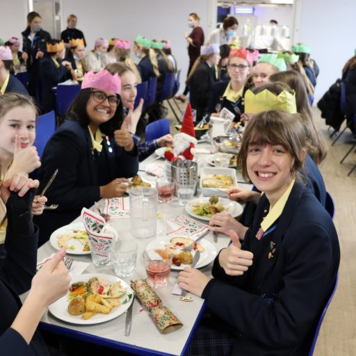 SS Christmas Lunch 2021 (56)