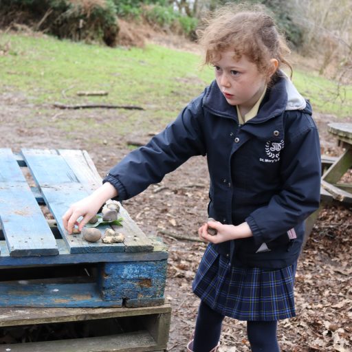 Year 2 Forest School Mindful Session (19)