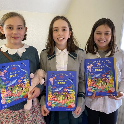 St Mary's Y6 Girls Aliénor Amelia & Ella At World Book Day Book Signing From Vassiliki Tzomaka (Large)