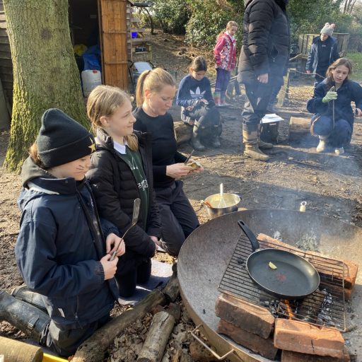 Y6 Forest School Pancakes (14) (Large)