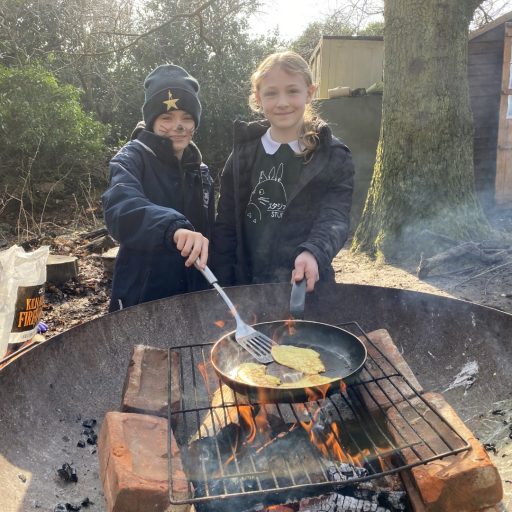 Y6 Forest School Pancakes (20) (Large)